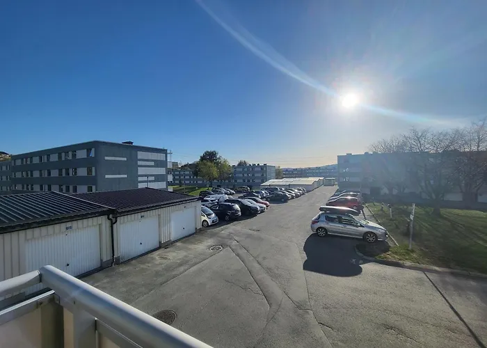 Spacious & Modern Apartment In Central Trondheim With Free Parking