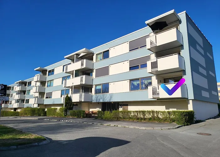Spacious & Modern Apartment In Central Trondheim With Free Parking
